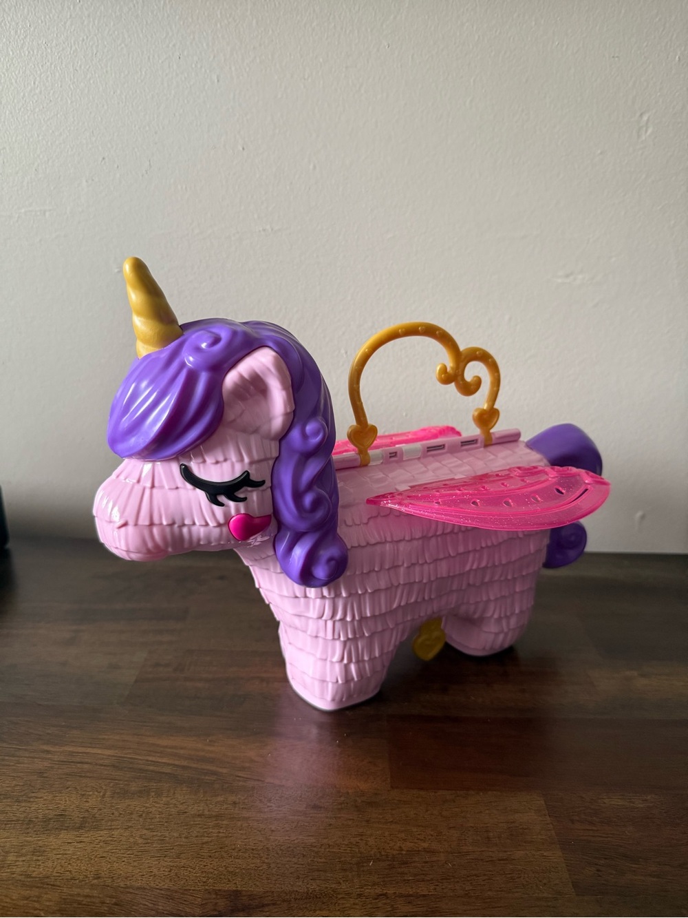 Polly Pocket 2019 Playsets Unicorn Pineapple Figures And Accessories Bundle